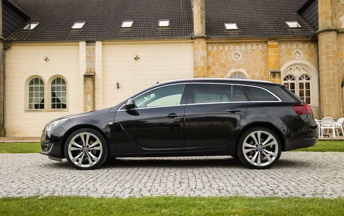 dolnośląskie Opel Insignia cena 29900 przebieg: 212235, rok produkcji 2014 z Jelcz-Laskowice